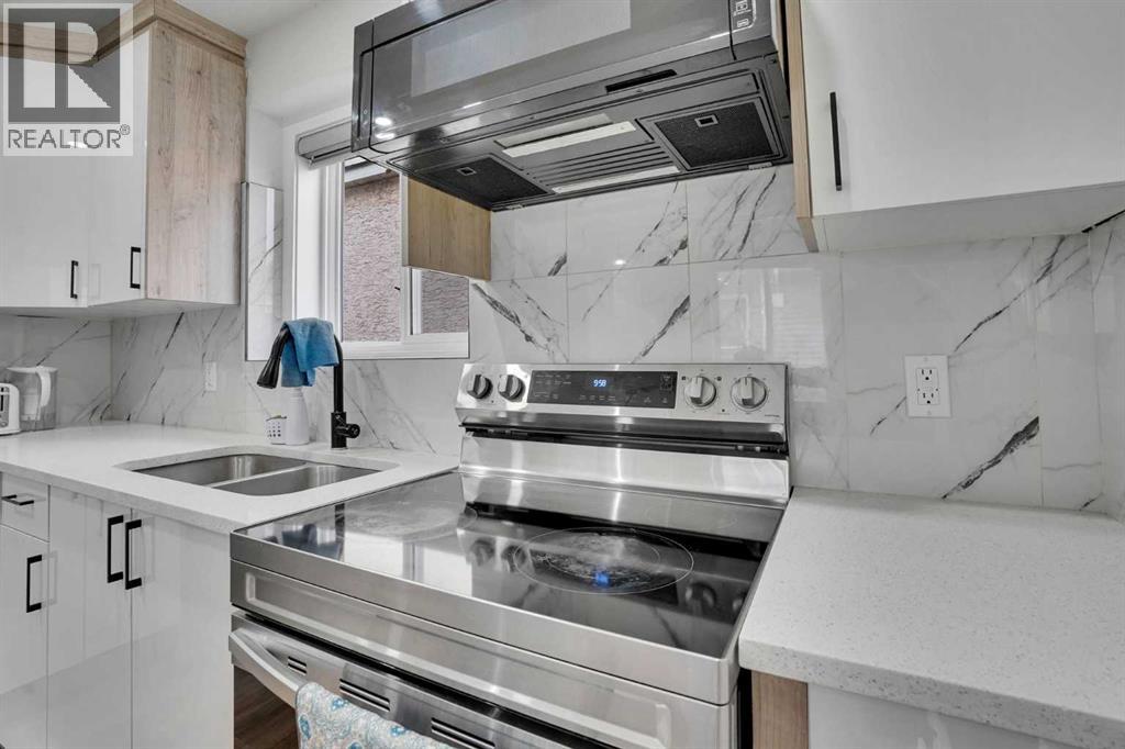 51 Taraglen Road Ne Property Photo 15