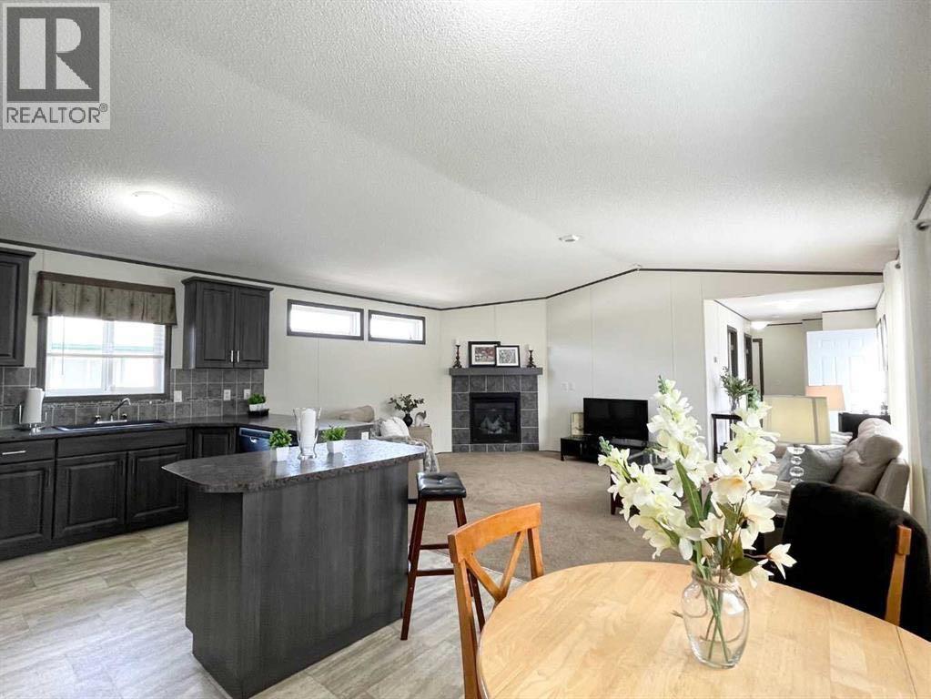 145 Caouette Crest Property Photo 8