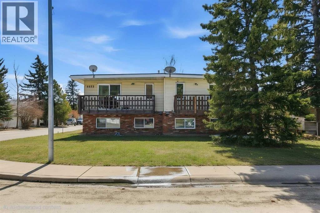 6333/6335 24 Avenue Ne Property Photo 1