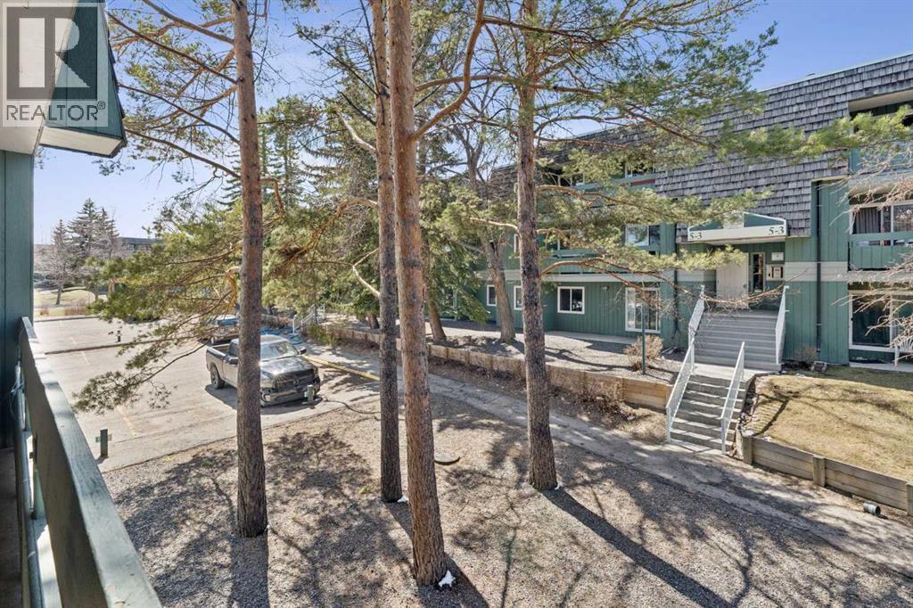 315 Southampton Drive Southwest Property Photo 20