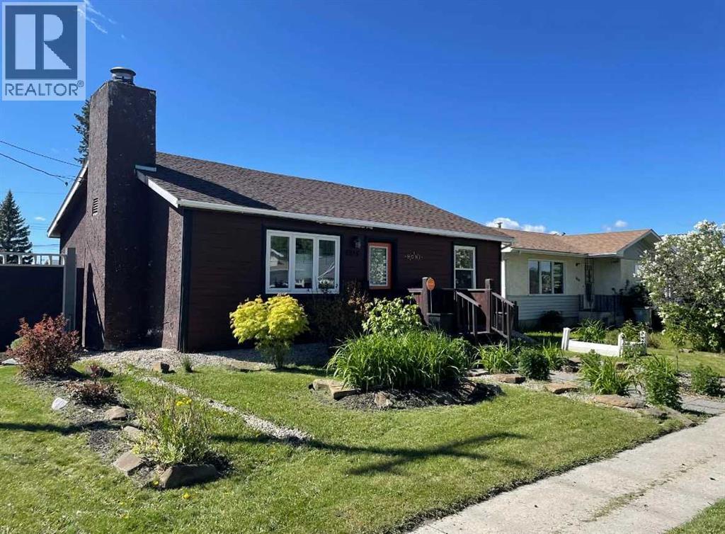 5015 8 Avenue Property Photo 1