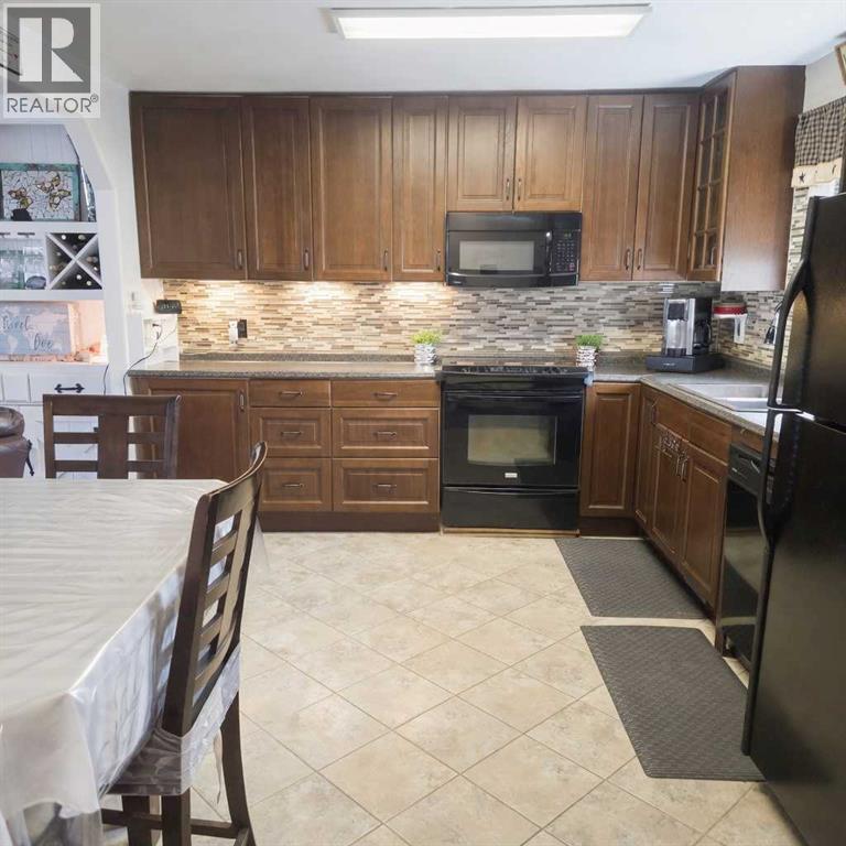 5015 8 Avenue Property Photo 9