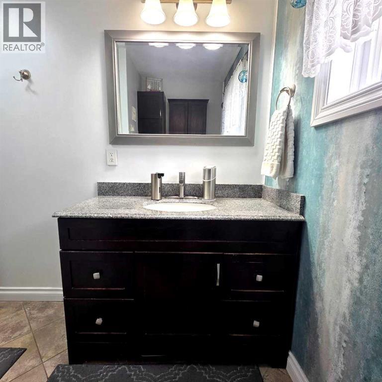 5015 8 Avenue Property Photo 19
