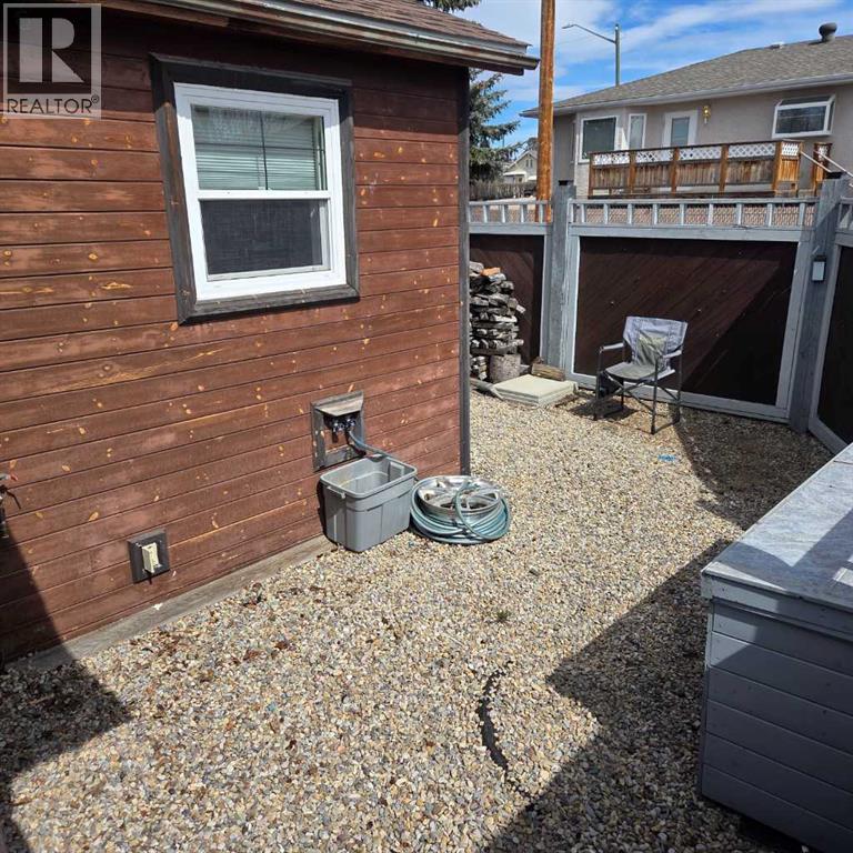 5015 8 Avenue Property Photo 31