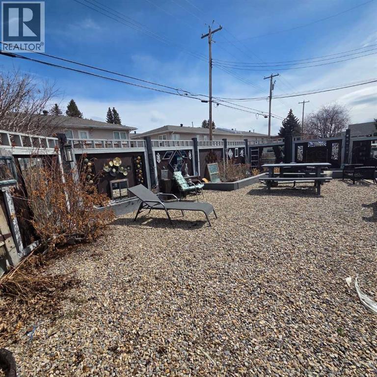 5015 8 Avenue Property Photo 38
