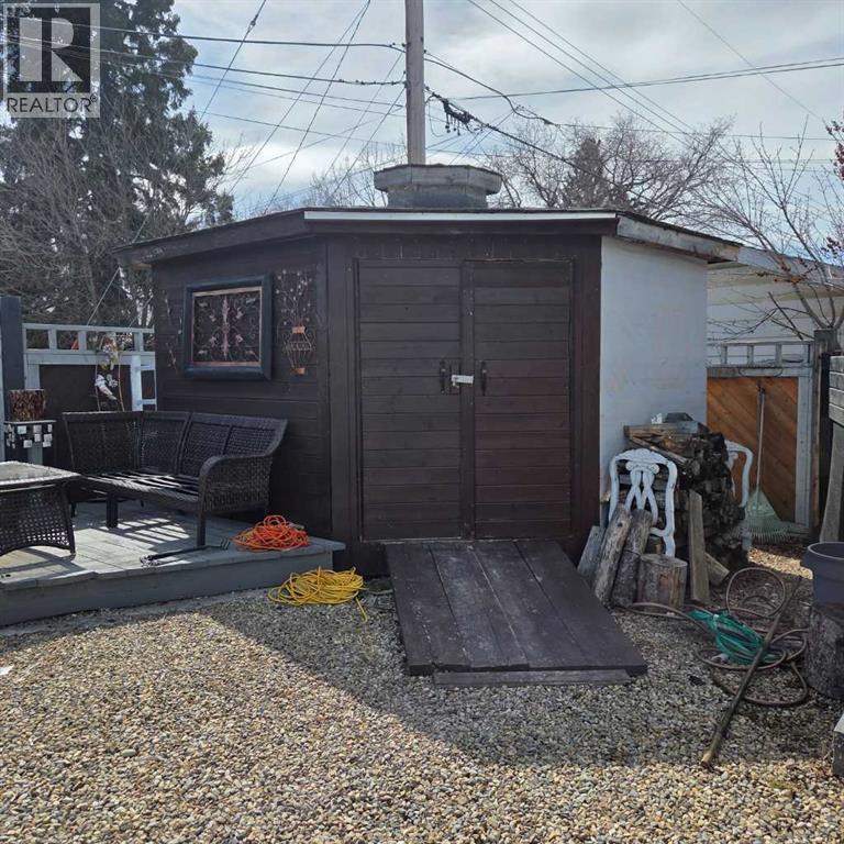 5015 8 Avenue Property Photo 42