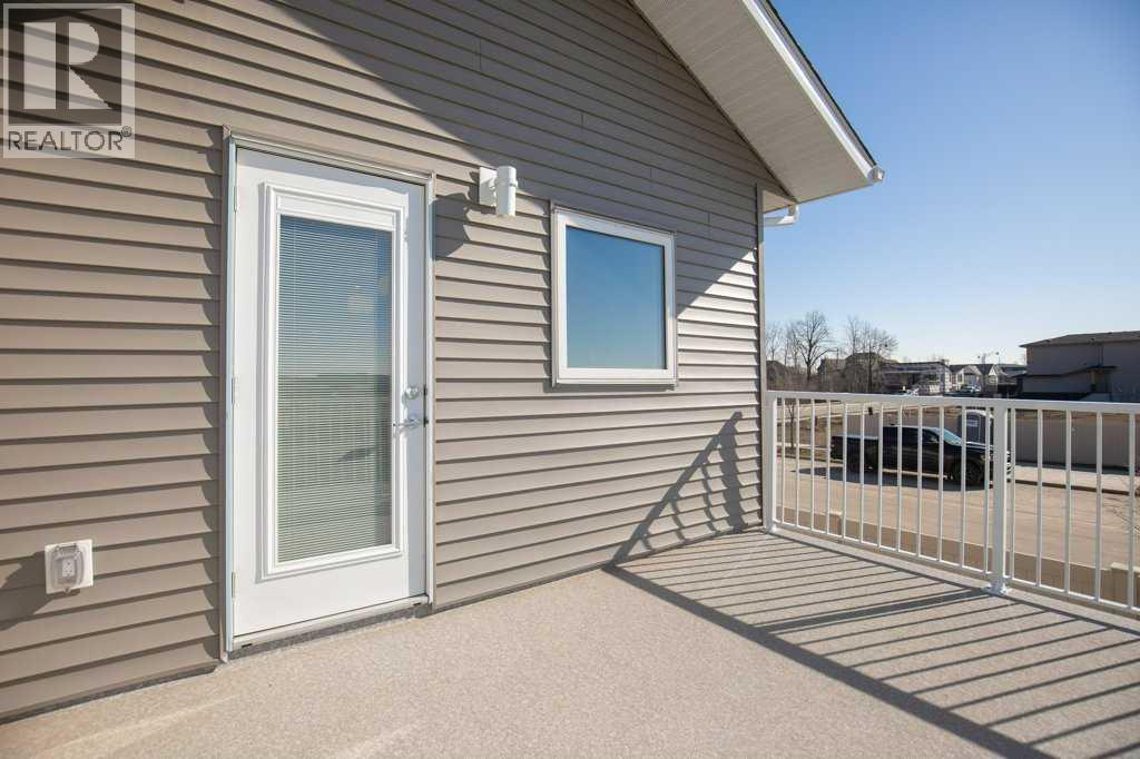 4 Emmett Crescent Property Photo 9
