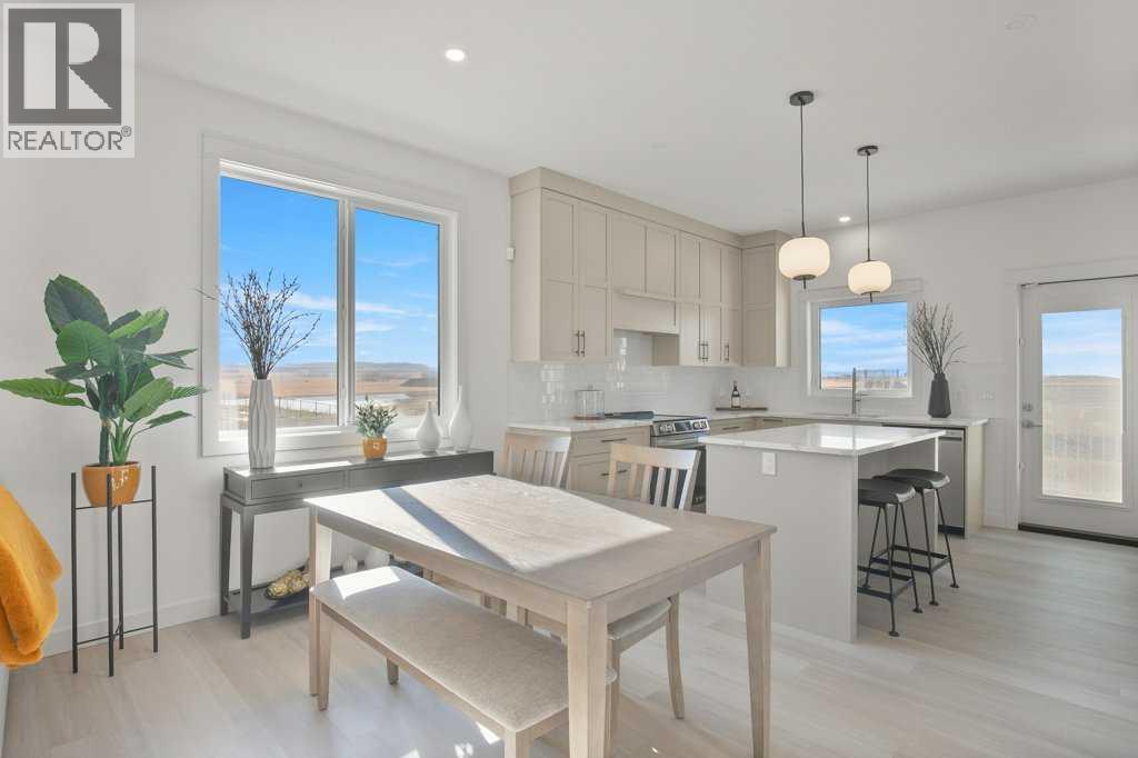 4 Emmett Crescent Property Photo 14
