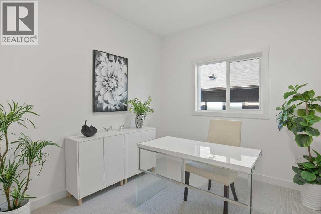 4 Emmett Crescent Property Photo 22