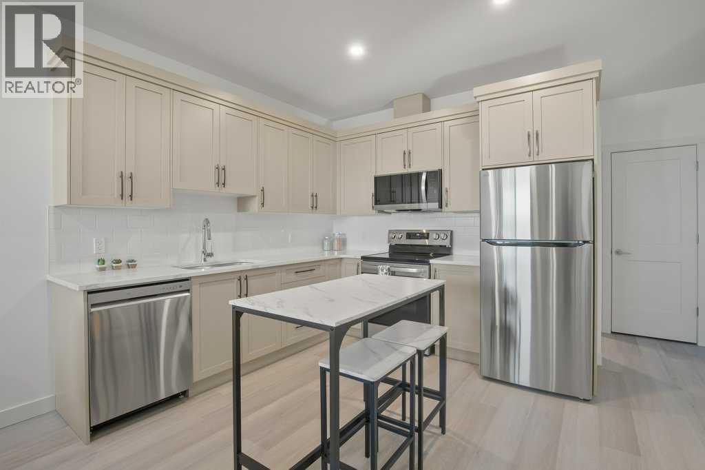 4 Emmett Crescent Property Photo 28
