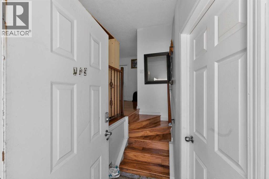 119 Taravista Drive Ne Property Photo 5