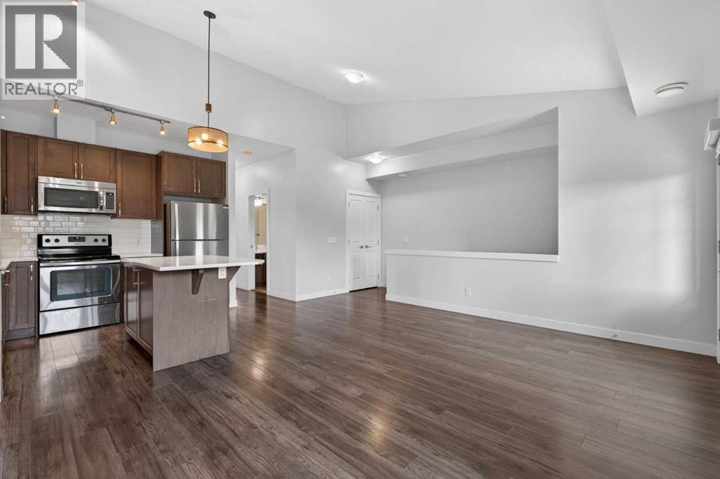 12 Evanscrest Gardens Nw Property Photo 7