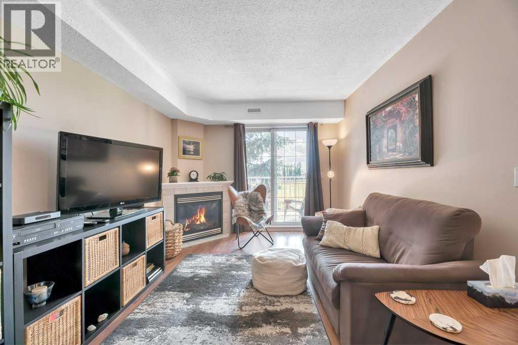 103 Strathaven Drive Property Photo 1