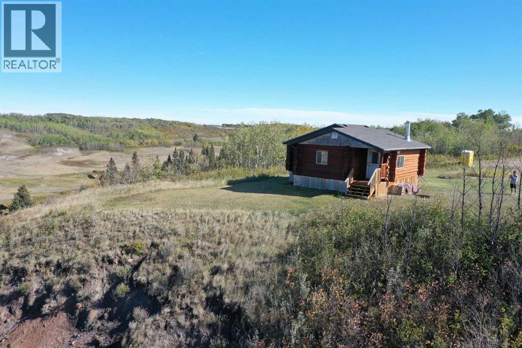 42126 Range Road 175 Property Photo 3