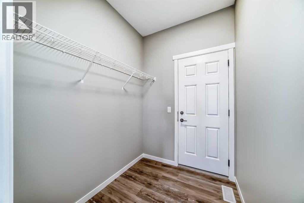 130 Bartlett Row Se Property Photo 19