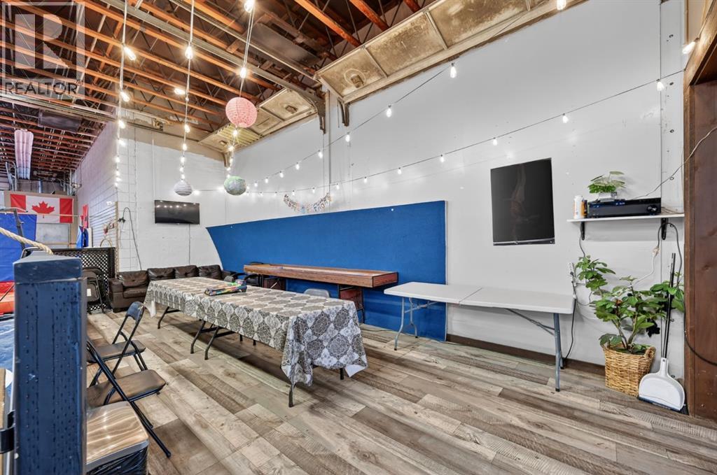 5115 1 Street W Property Photo 18