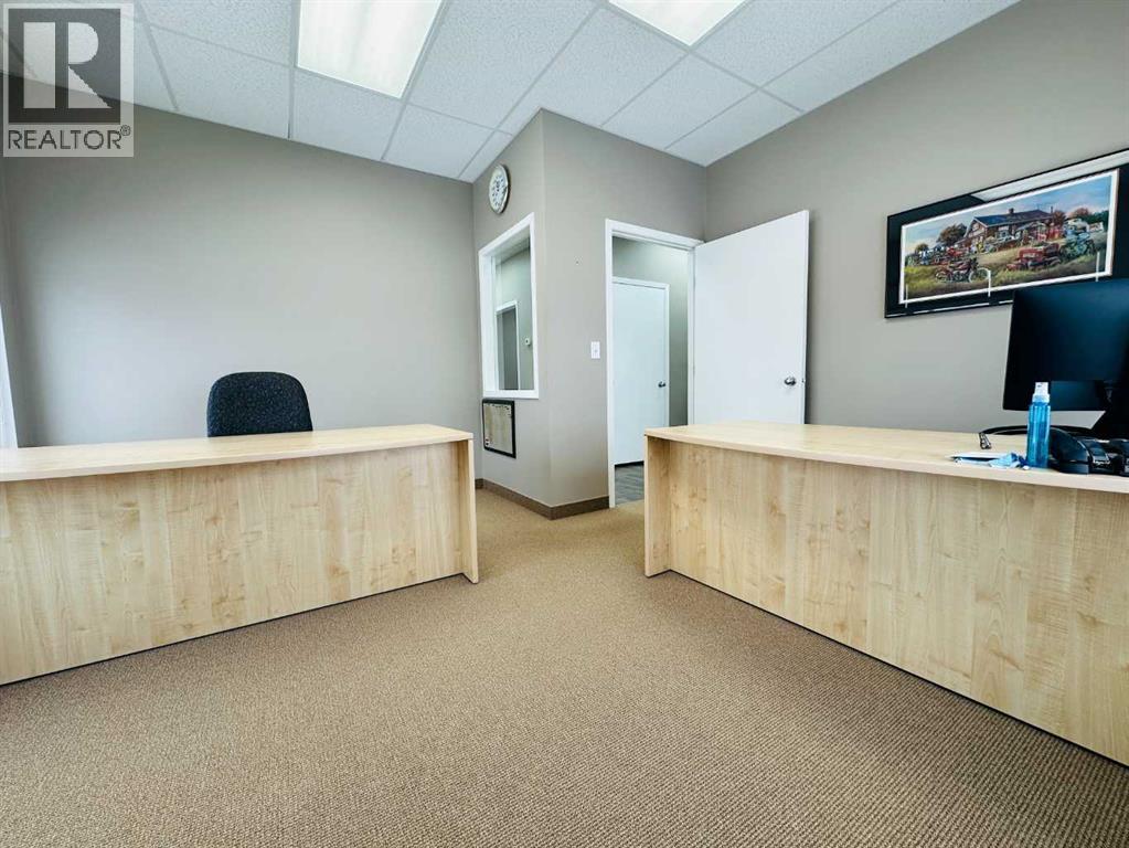 10055 120 Avenue Property Photo 9