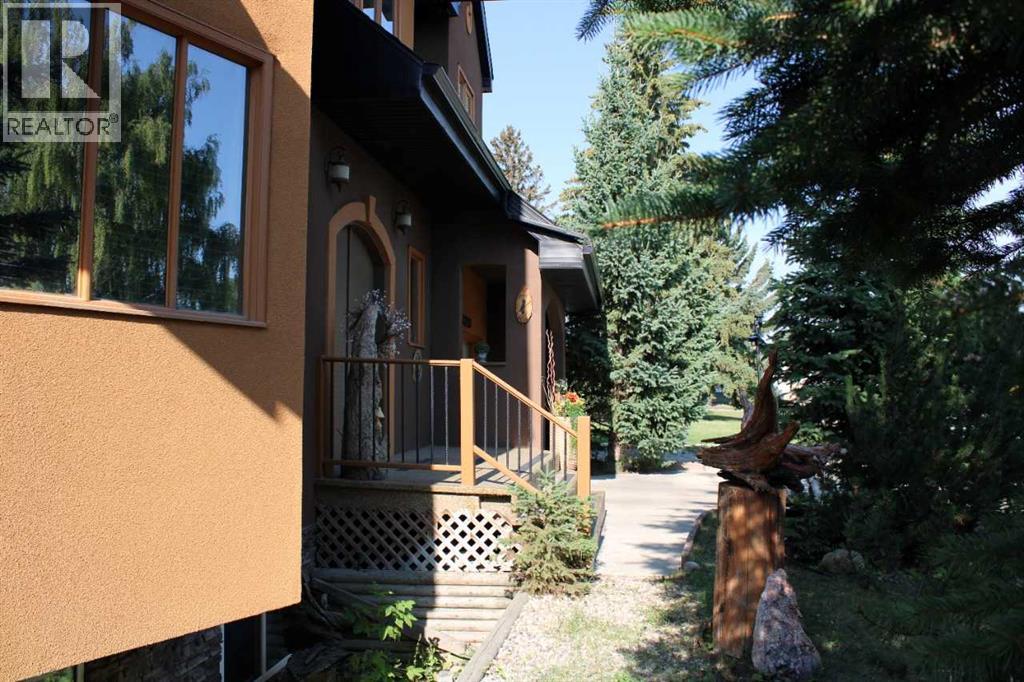 4643 29 Avenue Nw Property Photo 9