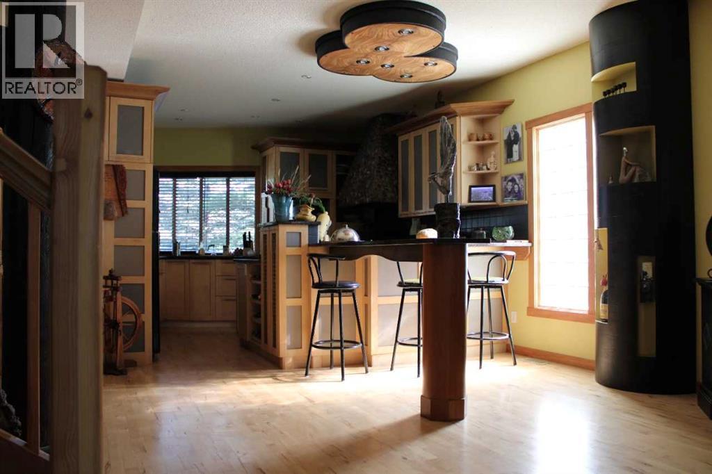 4643 29 Avenue Nw Property Photo 37