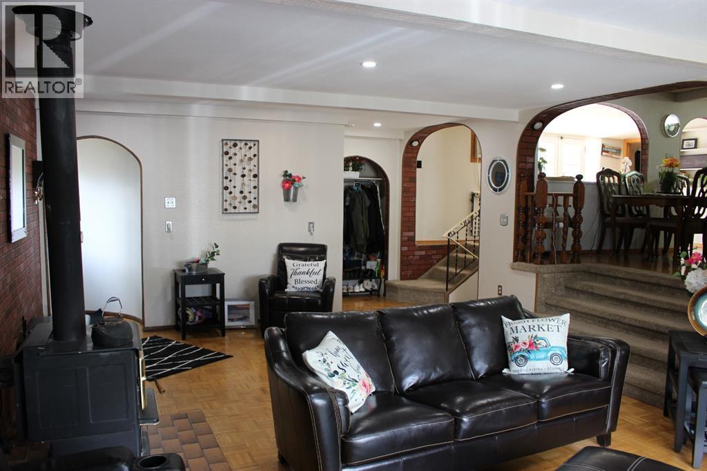 605 Rogers Avenue Property Photo 2