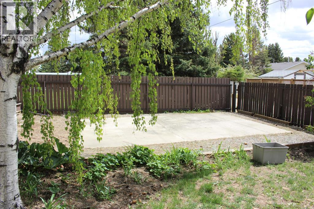 605 Rogers Avenue Property Photo 24