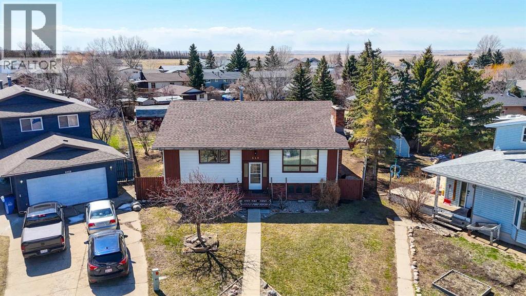 640 Mcculloch Crescent Property Photo 1