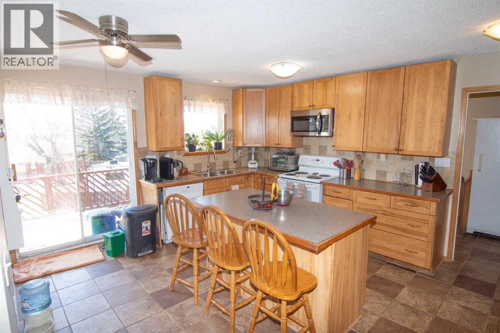 640 Mcculloch Crescent Property Photo 11