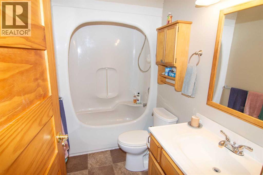 640 Mcculloch Crescent Property Photo 13