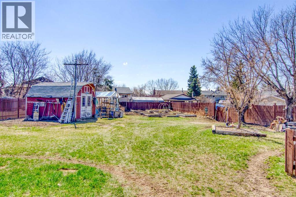 640 Mcculloch Crescent Property Photo 35