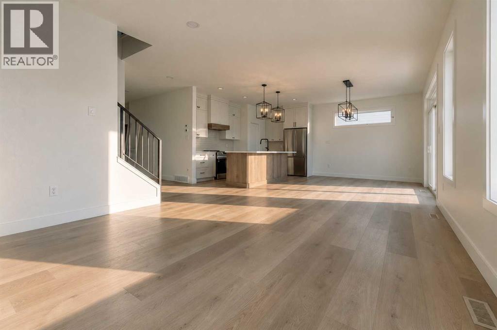 726 Sixmile End S Property Photo 16