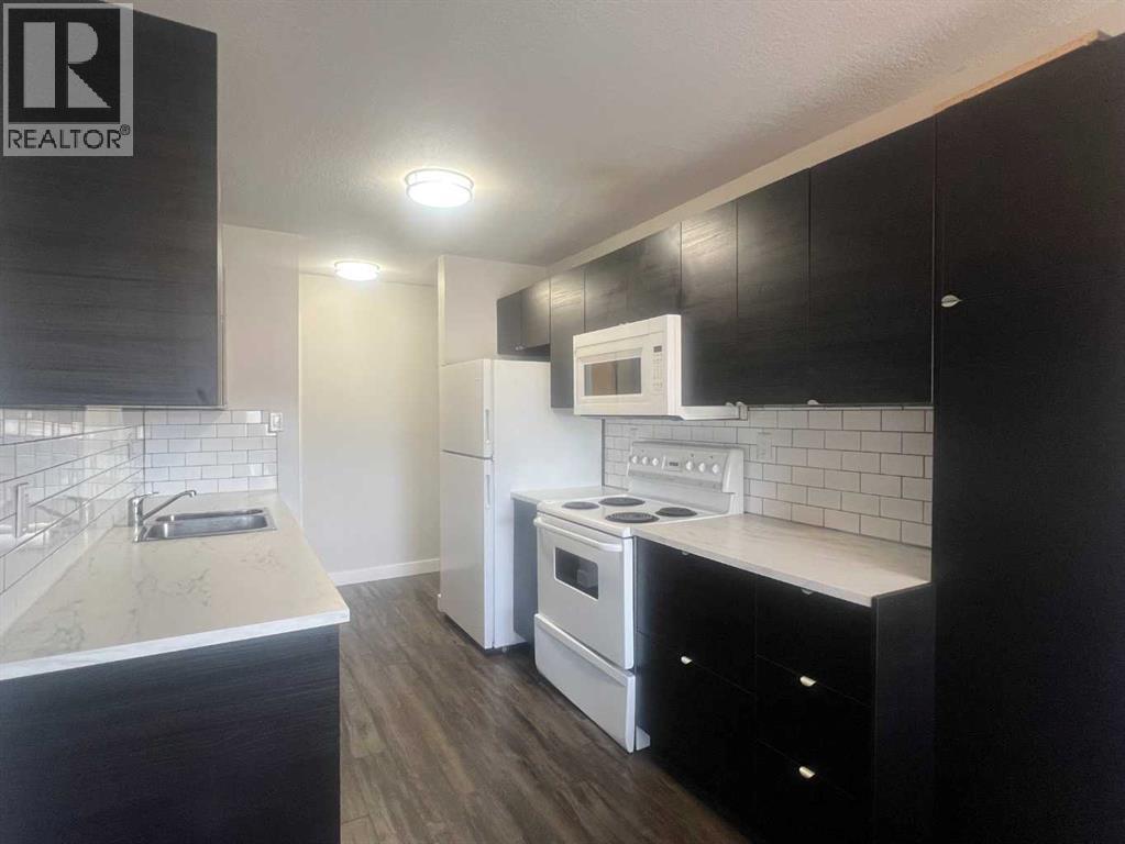 5611 10 Avenue Property Photo 4