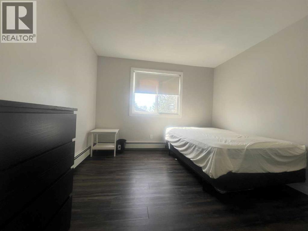 5611 10 Avenue Property Photo 20