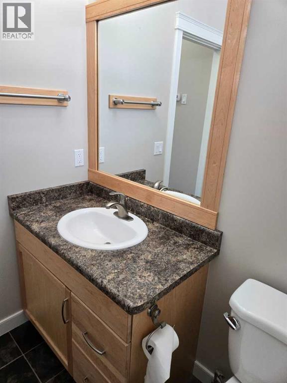 601 3 Street Property Photo 5