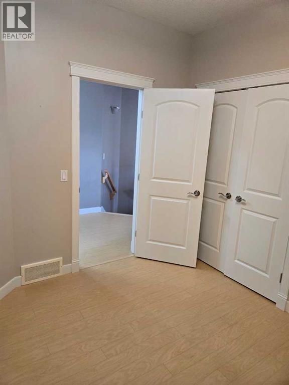 601 3 Street Property Photo 11