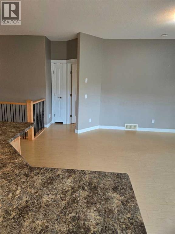 601 3 Street Property Photo 15
