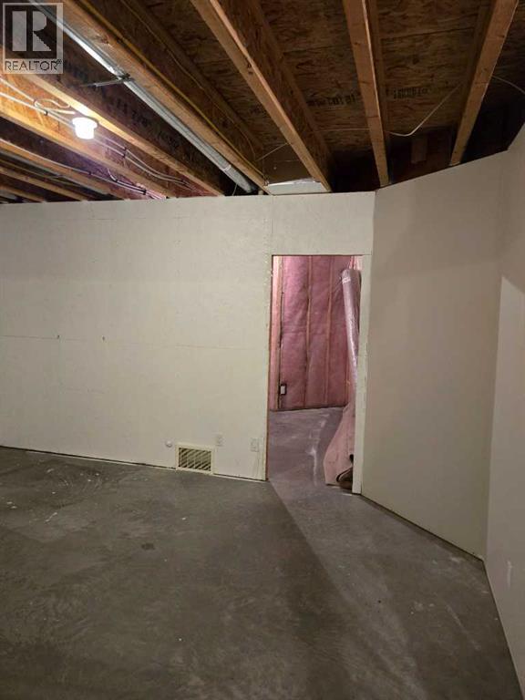 601 3 Street Property Photo 29