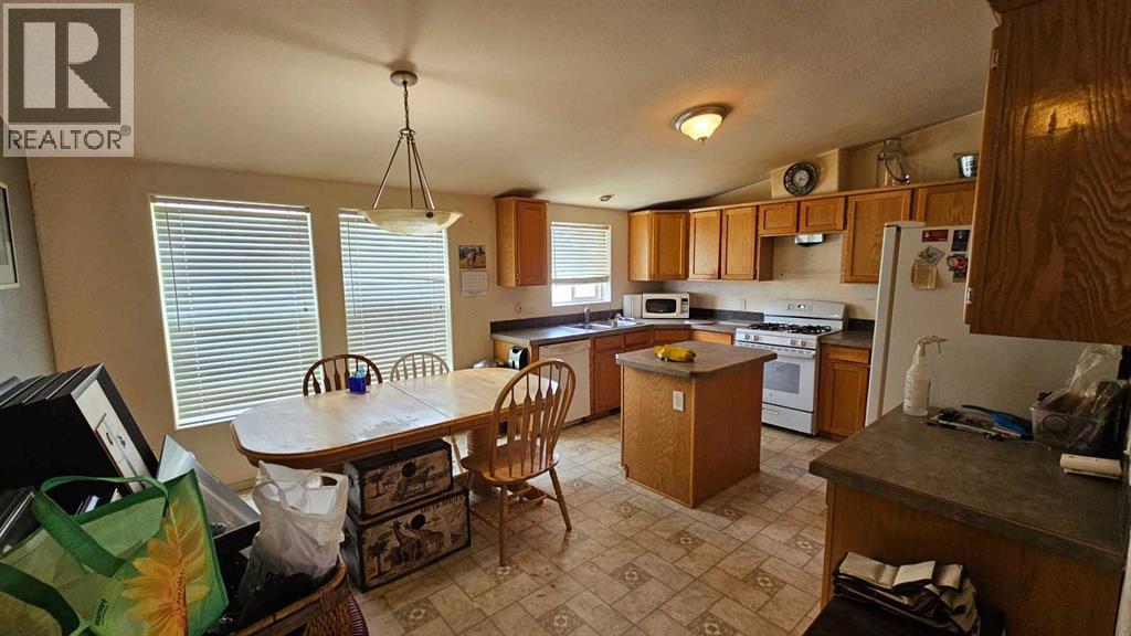 503 5 Avenue Property Photo 13