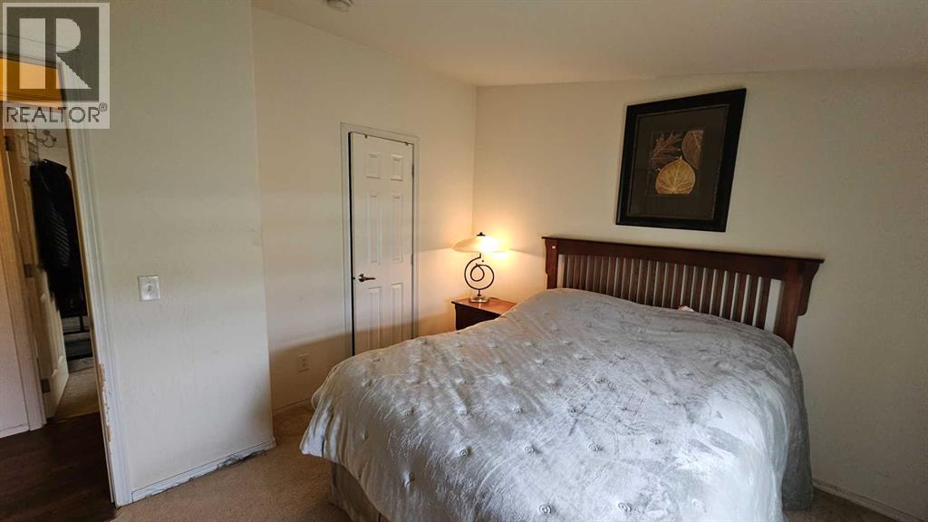 503 5 Avenue Property Photo 17