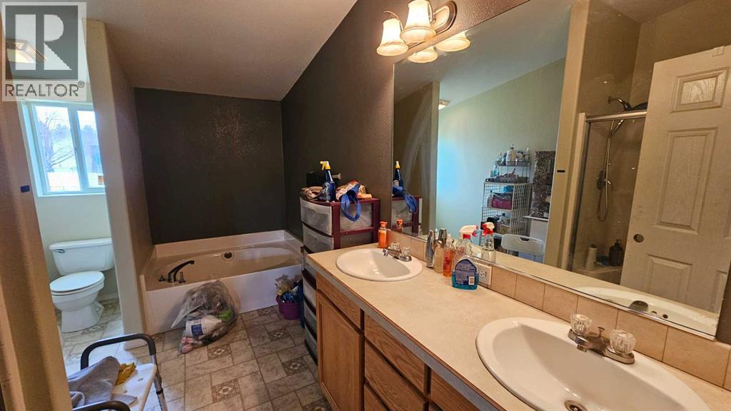 503 5 Avenue Property Photo 25