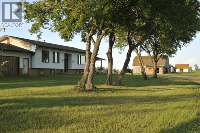 1085 Acres Property Photo 8