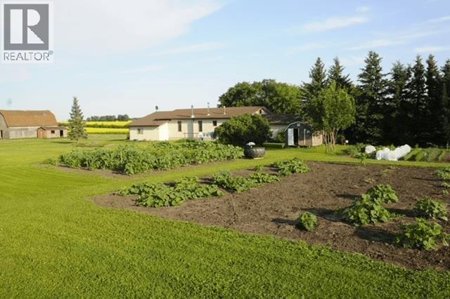 1085 Acres Property Photo 9
