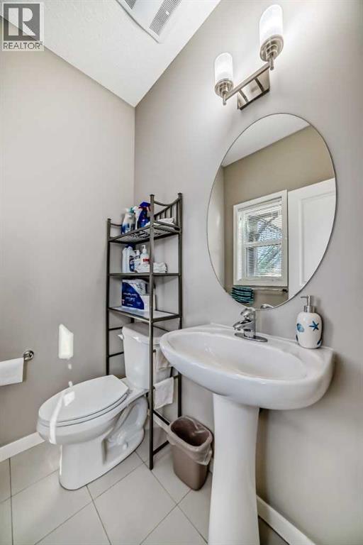 9 Copperpond Avenue Se Property Photo 15