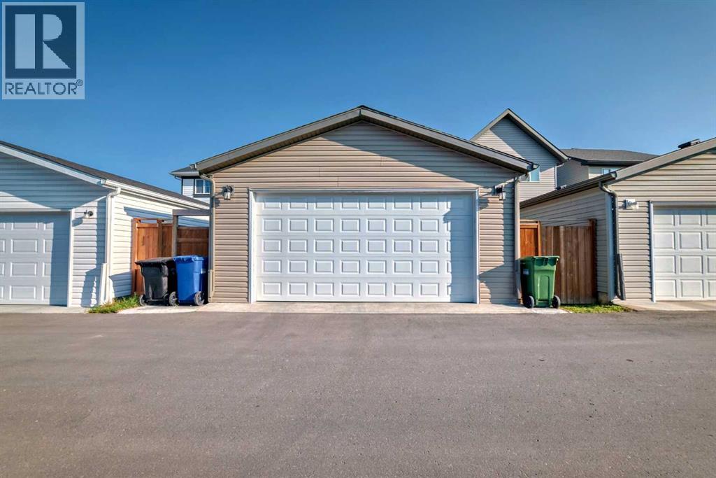 9 Copperpond Avenue Se Property Photo 31