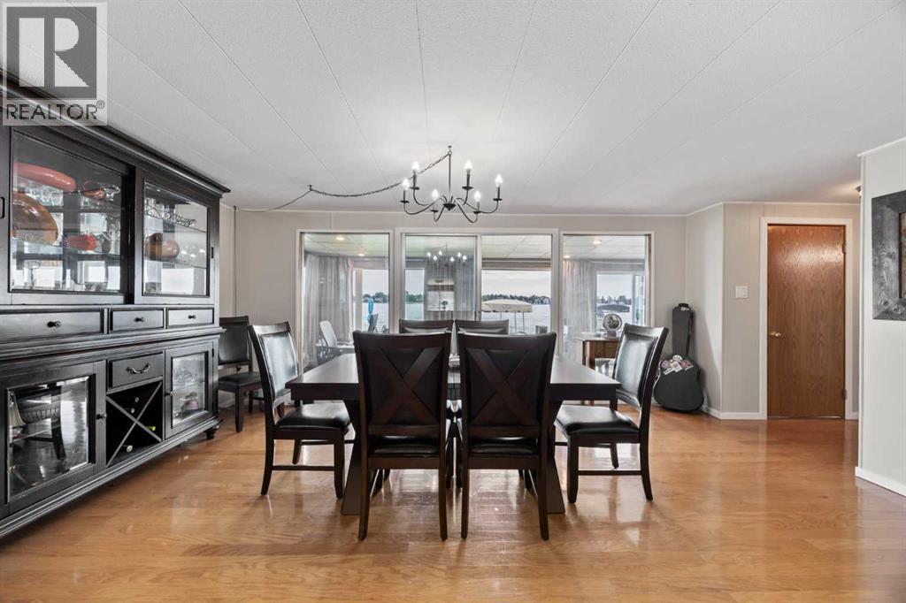 828 West Chestermere Property Photo 20