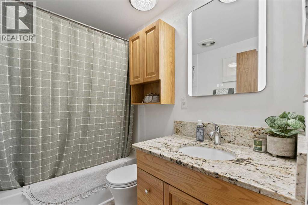 828 West Chestermere Property Photo 29