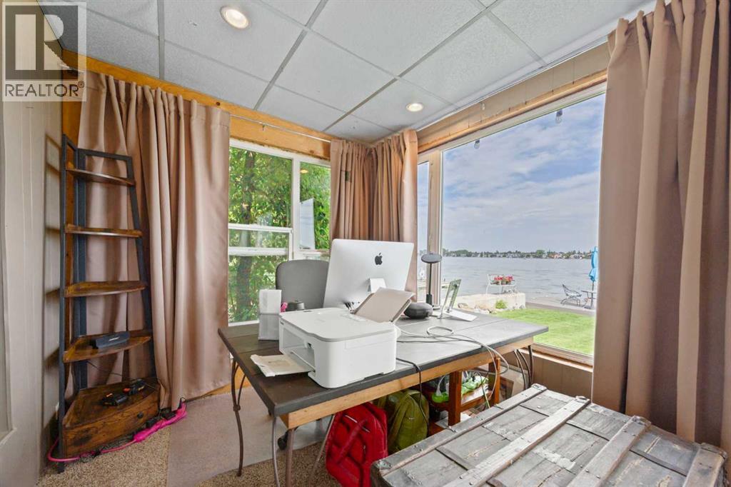 828 West Chestermere Property Photo 33
