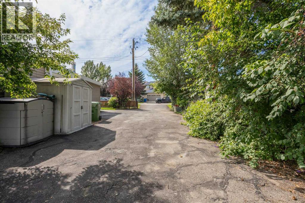 828 West Chestermere Property Photo 45