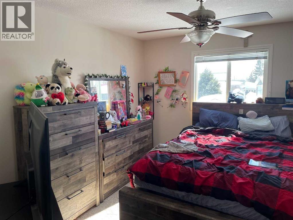 10703 108 Avenue Property Photo 9
