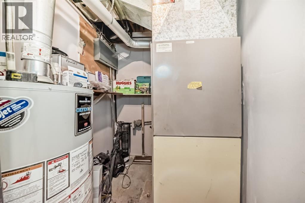 724d Raynard Crescent Se Property Photo 26