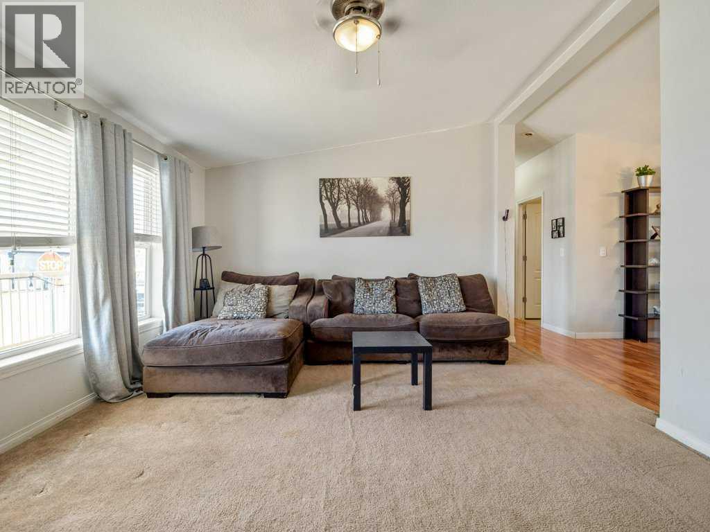 509 Station Street Property Photo 6